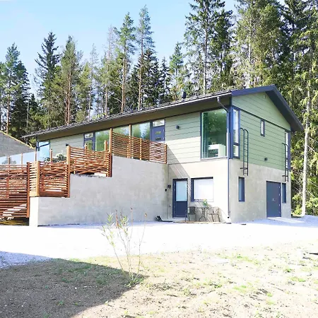 Yksioe Turun Hirvensalossa Turku Exterior photo